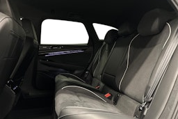 sininen Volkswagen ID.7 2025 kuva 10.