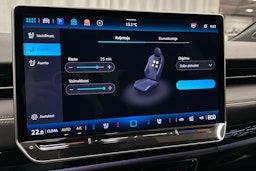 sininen Volkswagen ID.7 2025 kuva 34.