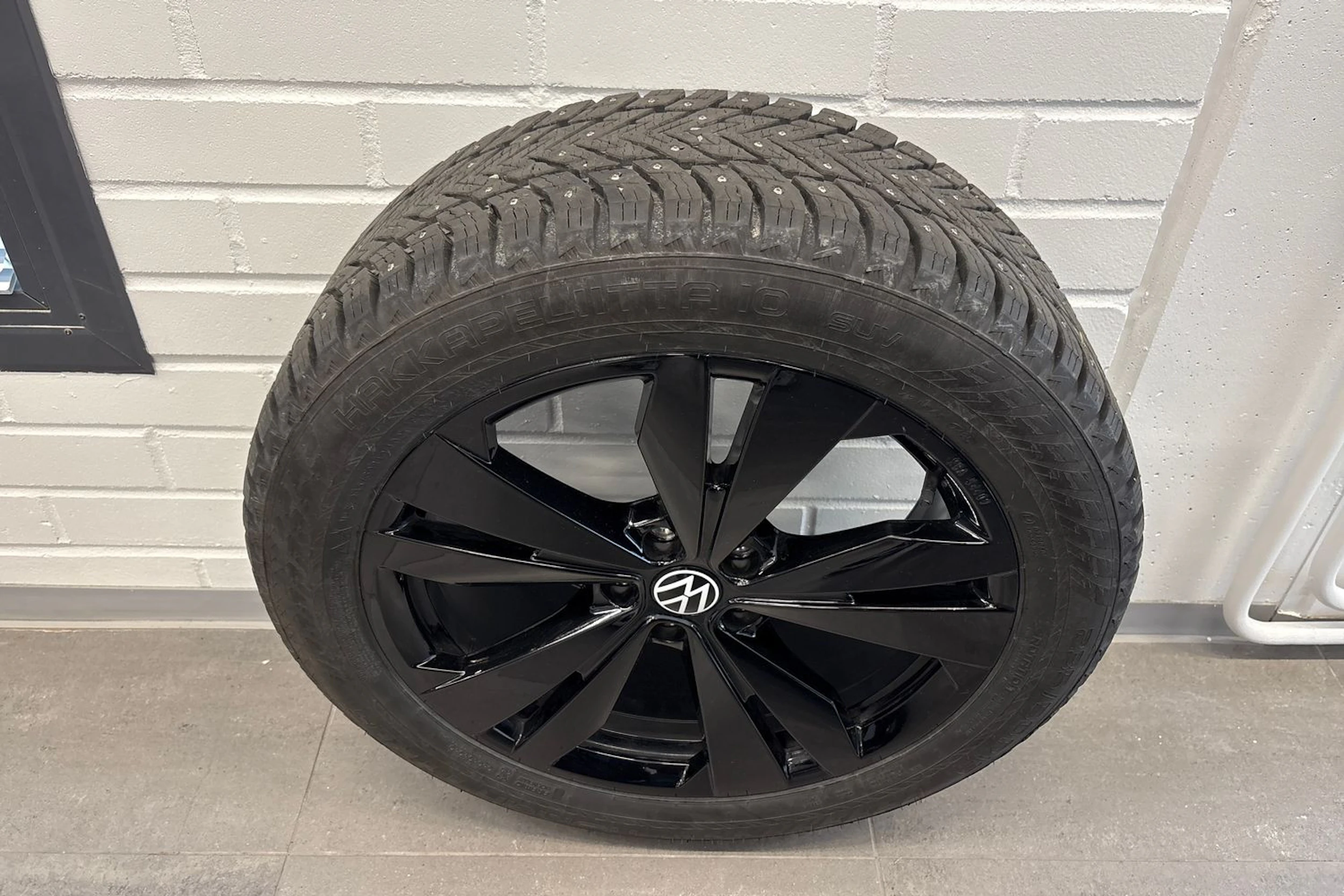 sininen Volkswagen ID.7 2025 kuva 10.