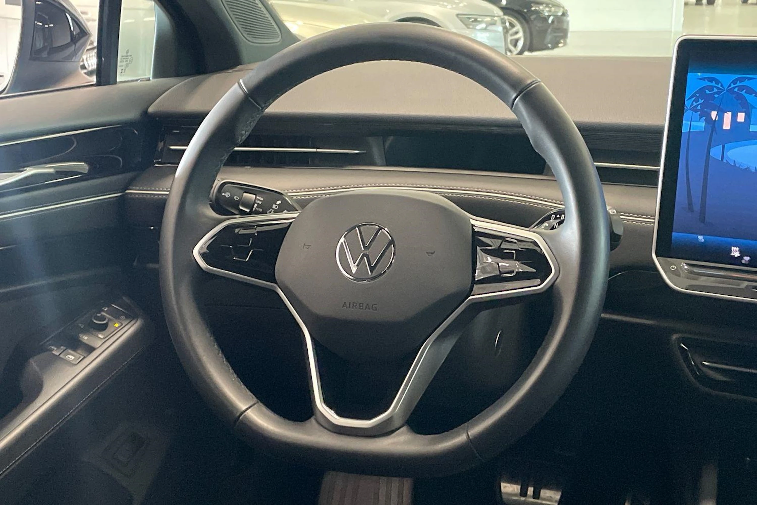 sininen Volkswagen ID.7 2025 kuva 13.