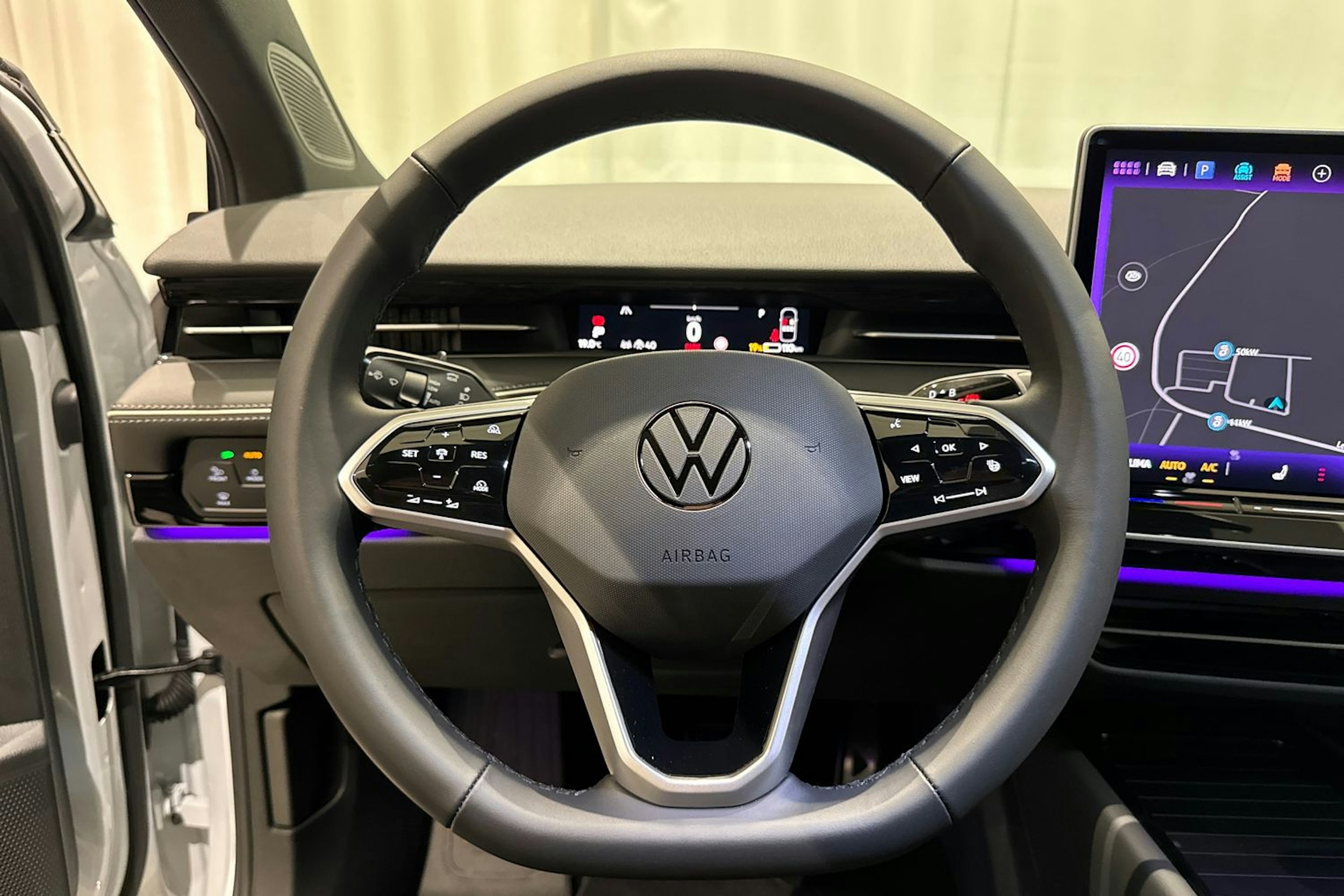 met. valkoinen Volkswagen ID.7 2025 kuva 16.