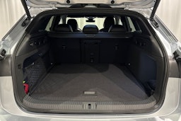 met. harmaa Volkswagen ID.7 2025 kuva 12.