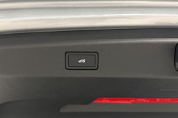 met. harmaa Volkswagen ID.7 2025 kuva 13.