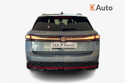 sininen Volkswagen ID.7 2025 kuva 3.