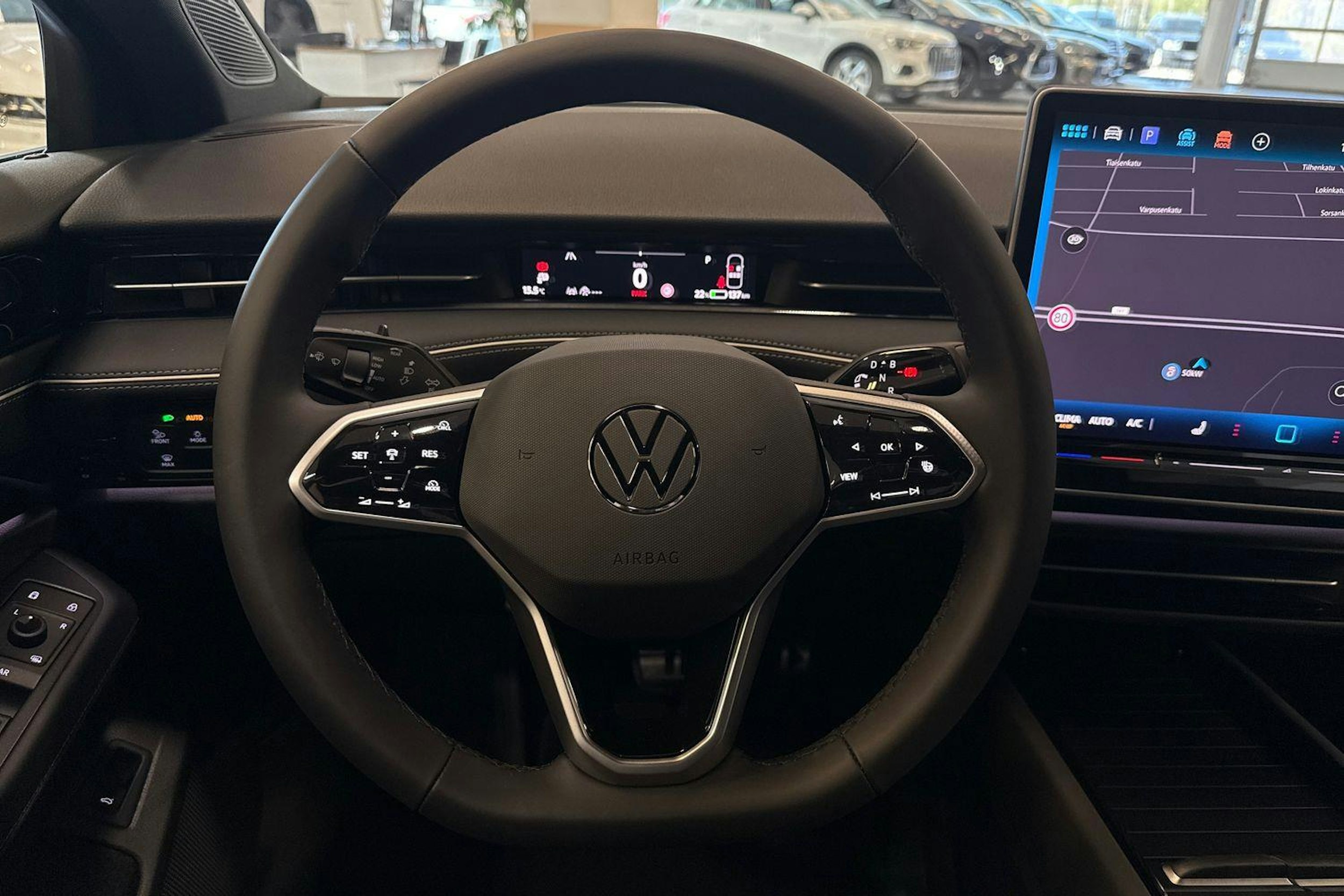 met. musta Volkswagen ID.7 2025 kuva 18.