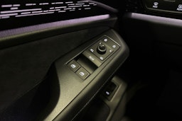 met. musta Volkswagen ID.7 2025 kuva 23.
