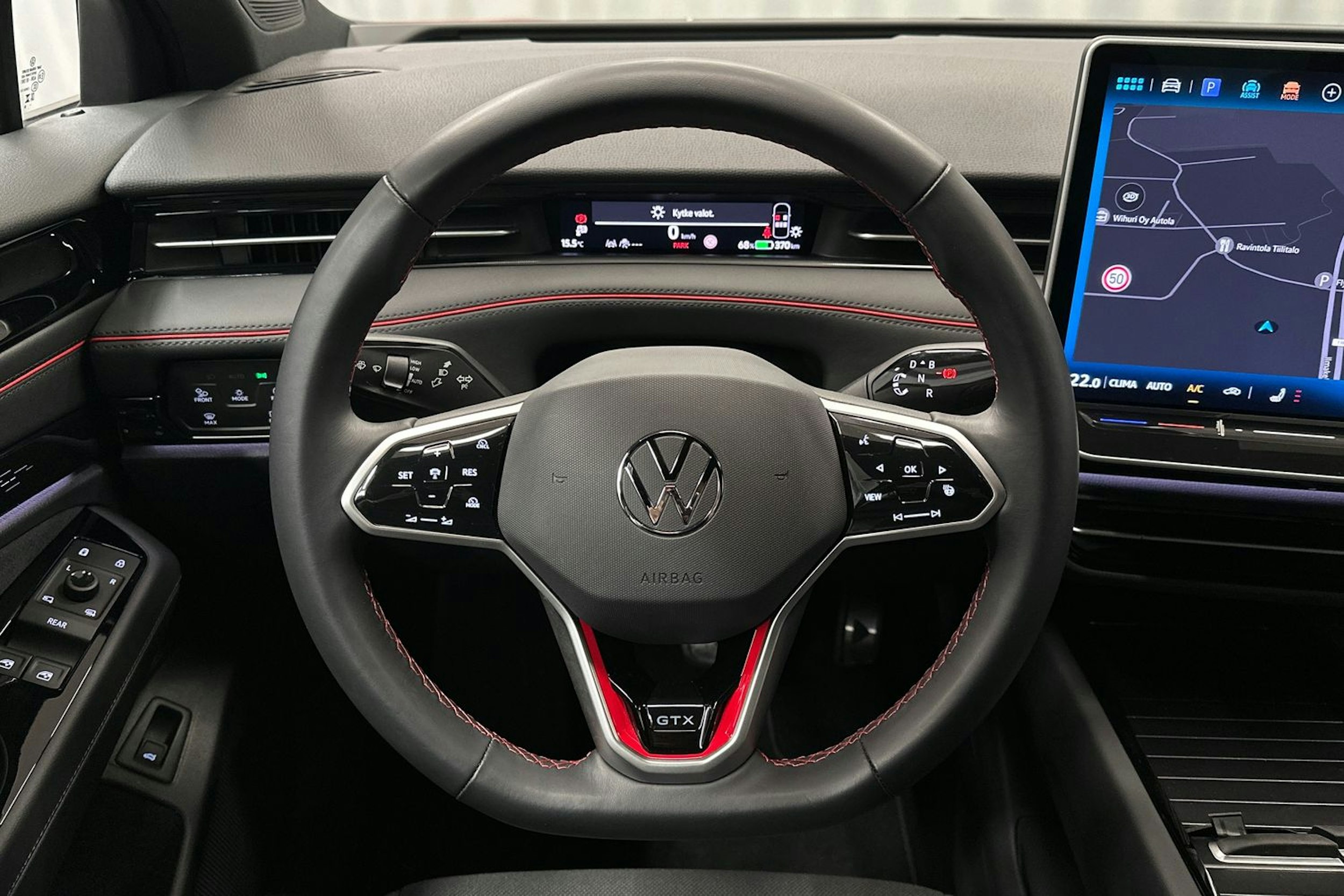 punainen Volkswagen ID.7 2025 kuva 17.