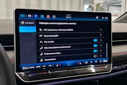 punainen Volkswagen ID.7 2025 kuva 27.
