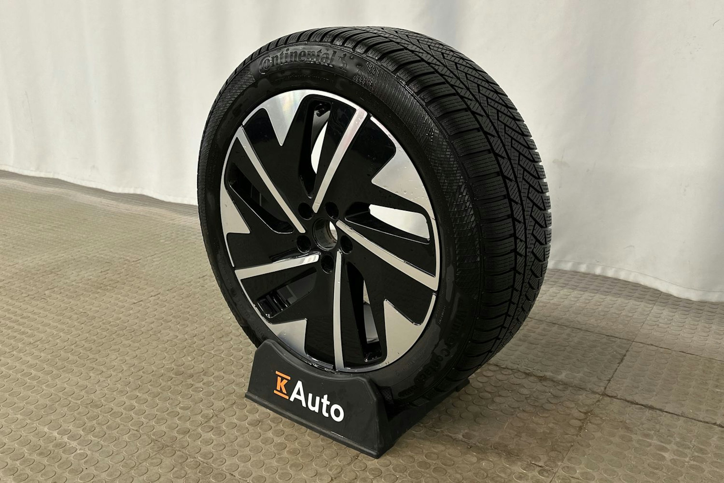 harmaa Volkswagen ID.7 2025 kuva 13.