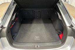 harmaa Volkswagen ID.7 2025 kuva 14.