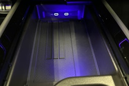 harmaa Volkswagen ID.7 2025 kuva 33.