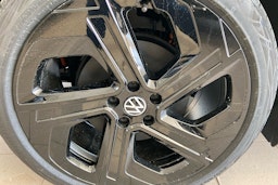valkoinen Volkswagen ID.7 2025 kuva 9.