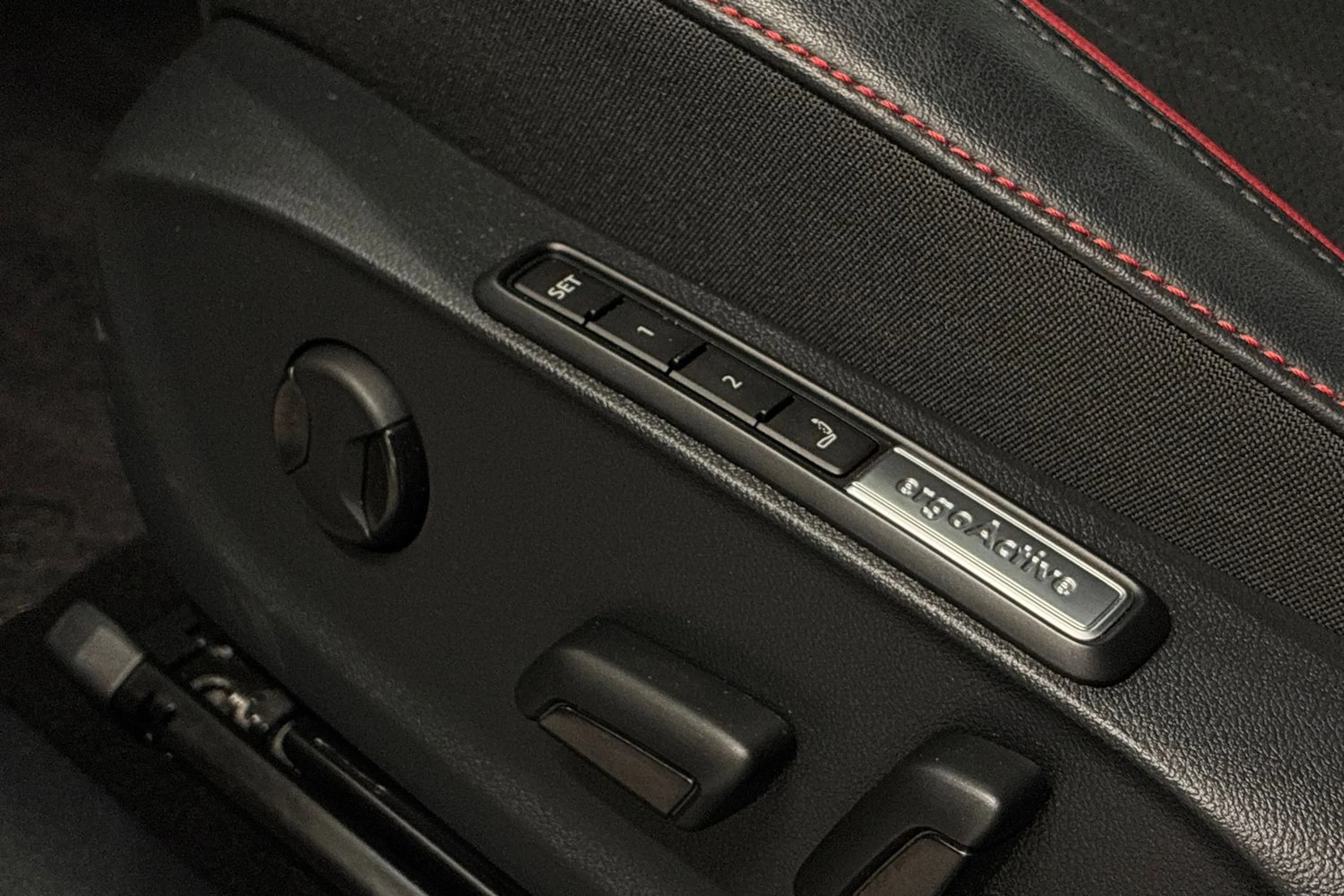 valkoinen Volkswagen ID.7 2025 kuva 4.