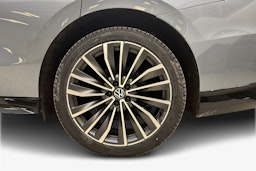 sininen Volkswagen ID.7 2025 kuva 9.