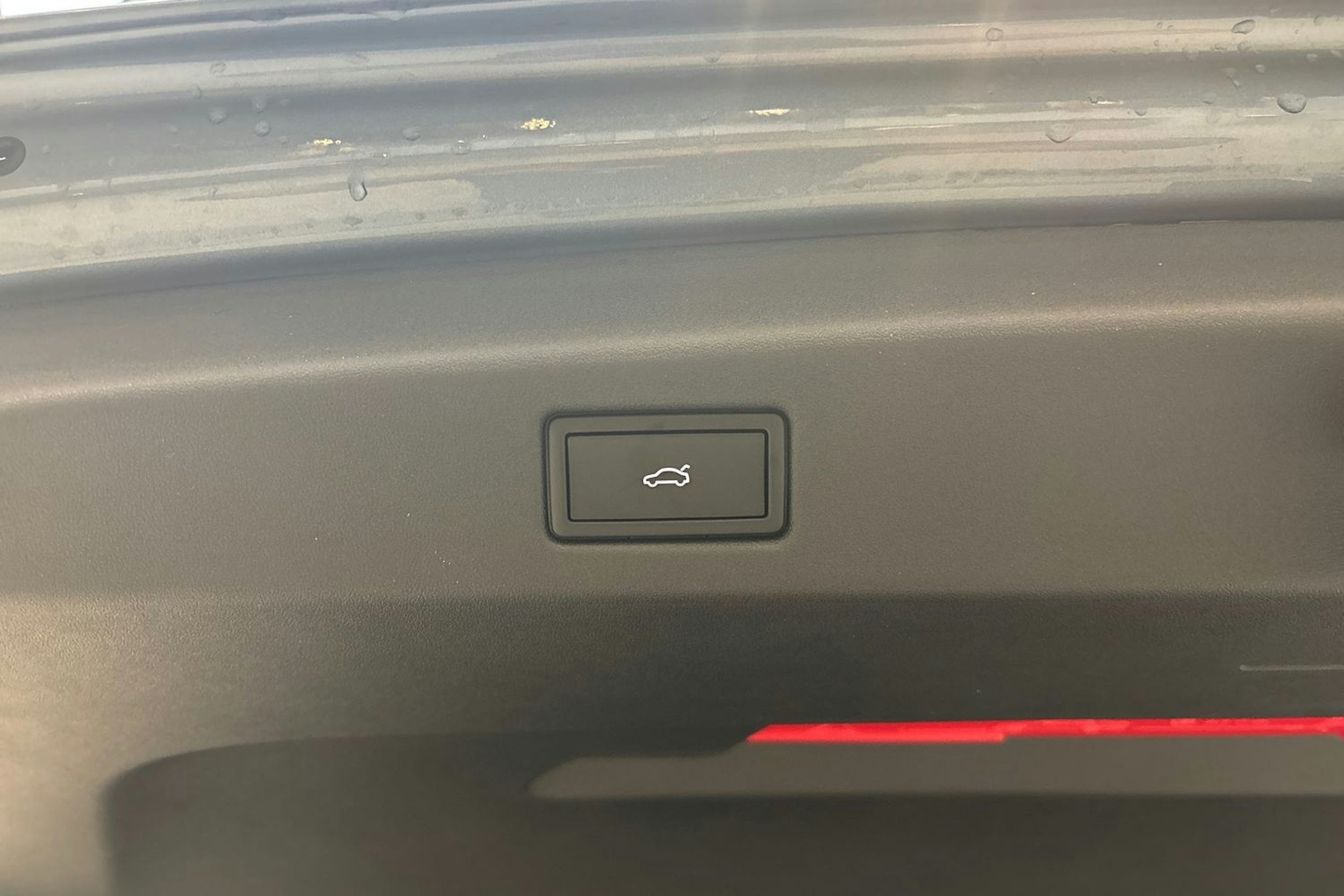 sininen Volkswagen ID.7 2025 kuva 12.