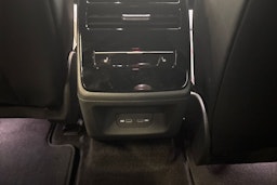 sininen Volkswagen ID.7 2025 kuva 13.