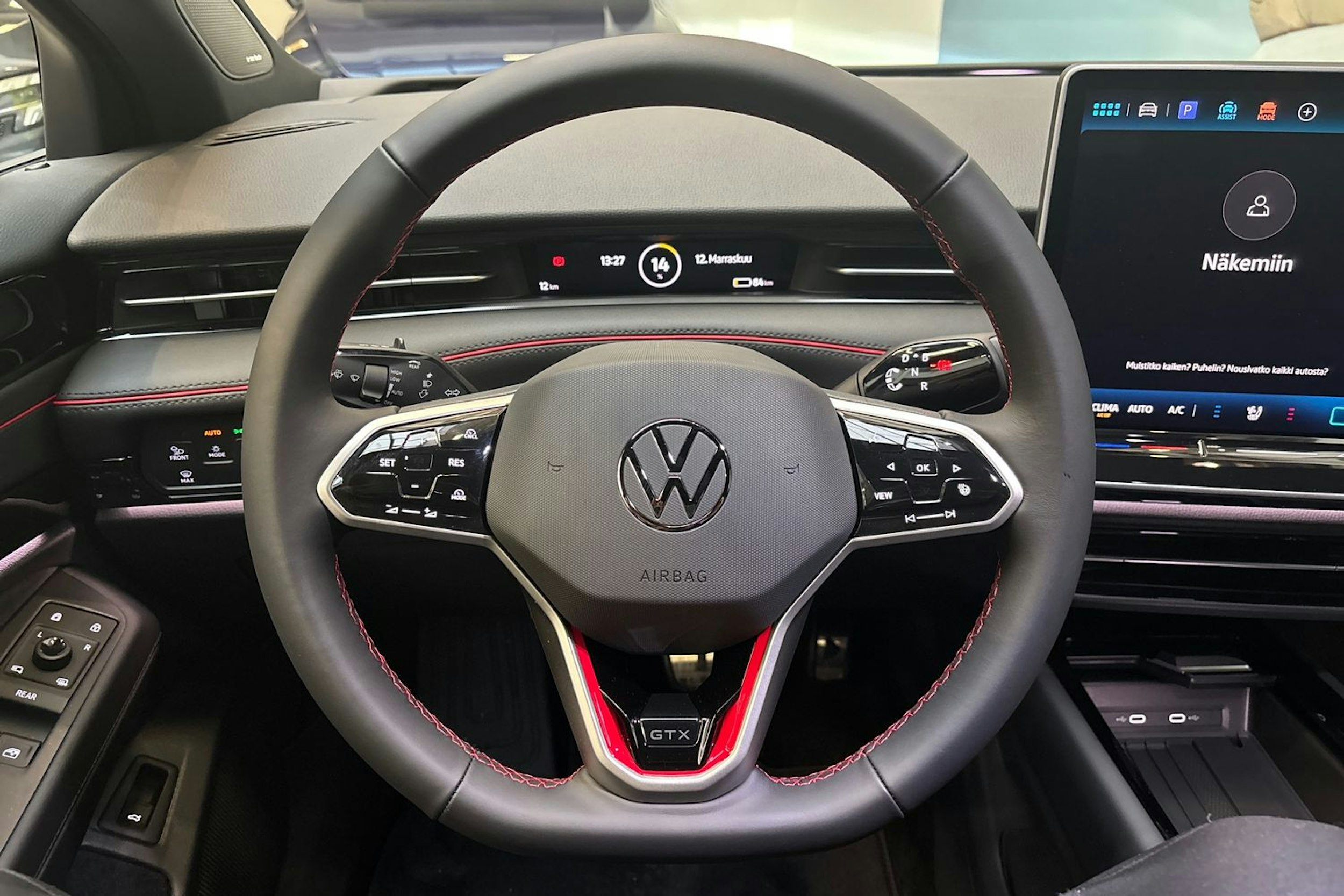 sininen Volkswagen ID.7 2025 kuva 17.