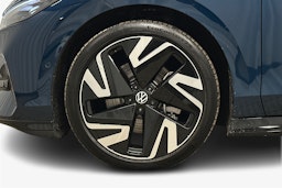 sininen Volkswagen ID.7 2025 kuva 11.