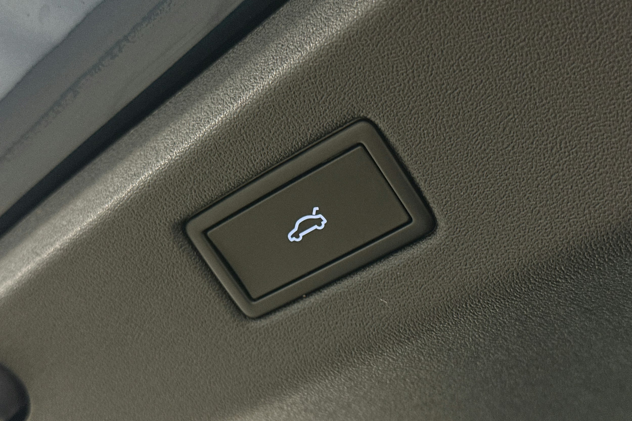 sininen Volkswagen ID.7 2025 kuva 15.