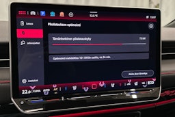 sininen Volkswagen ID.7 2025 kuva 29.