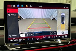 sininen Volkswagen ID.7 2025 kuva 36.