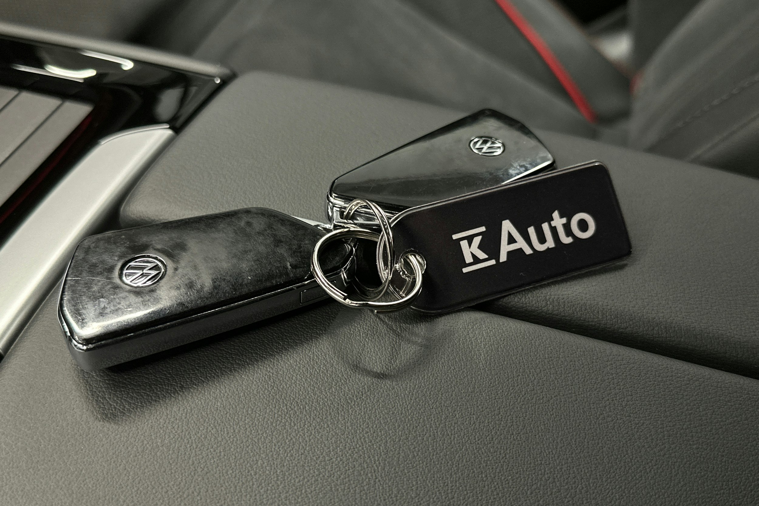 sininen Volkswagen ID.7 2025 kuva 38.