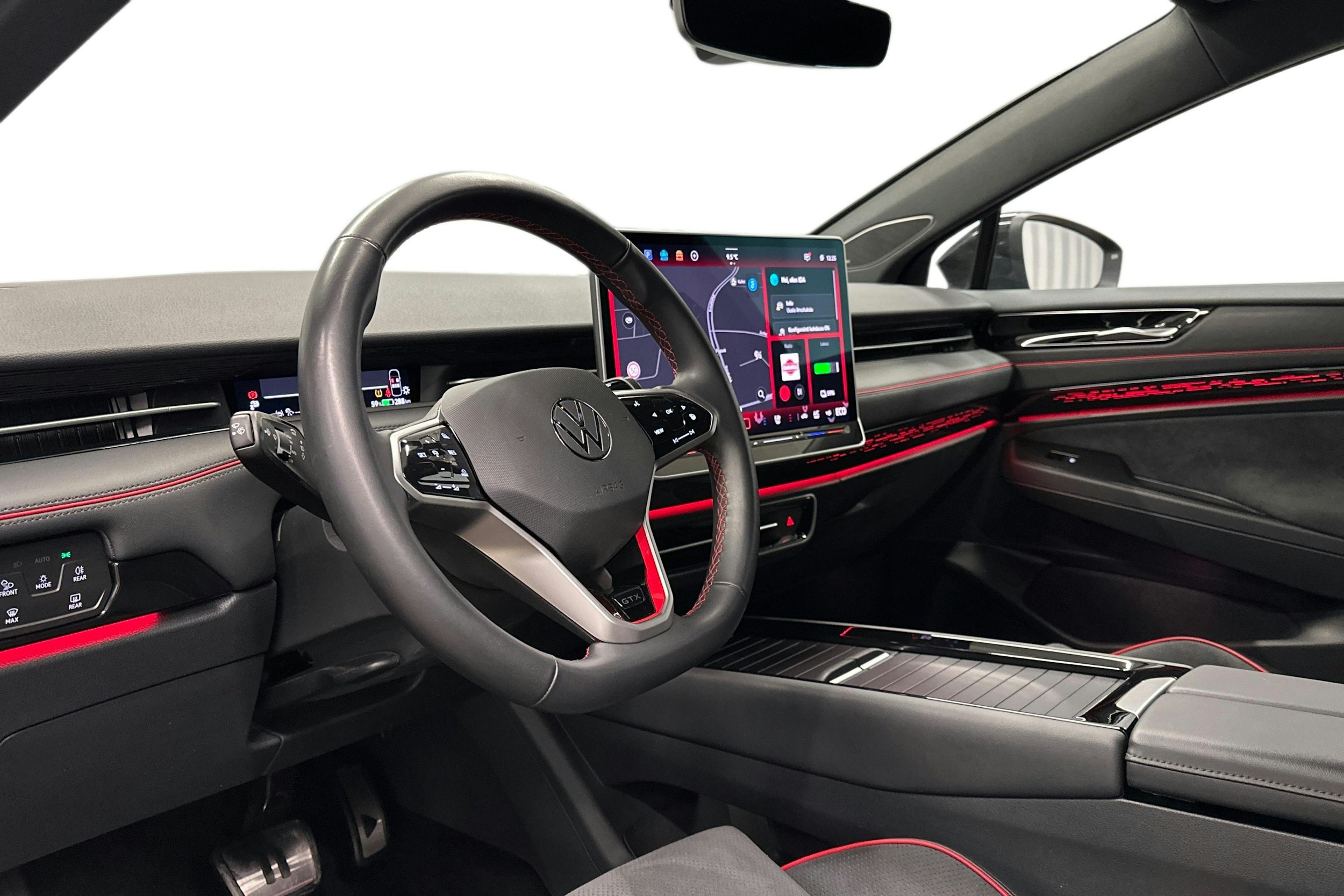 sininen Volkswagen ID.7 2025 kuva 7.