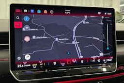 sininen Volkswagen ID.7 2025 kuva 26.