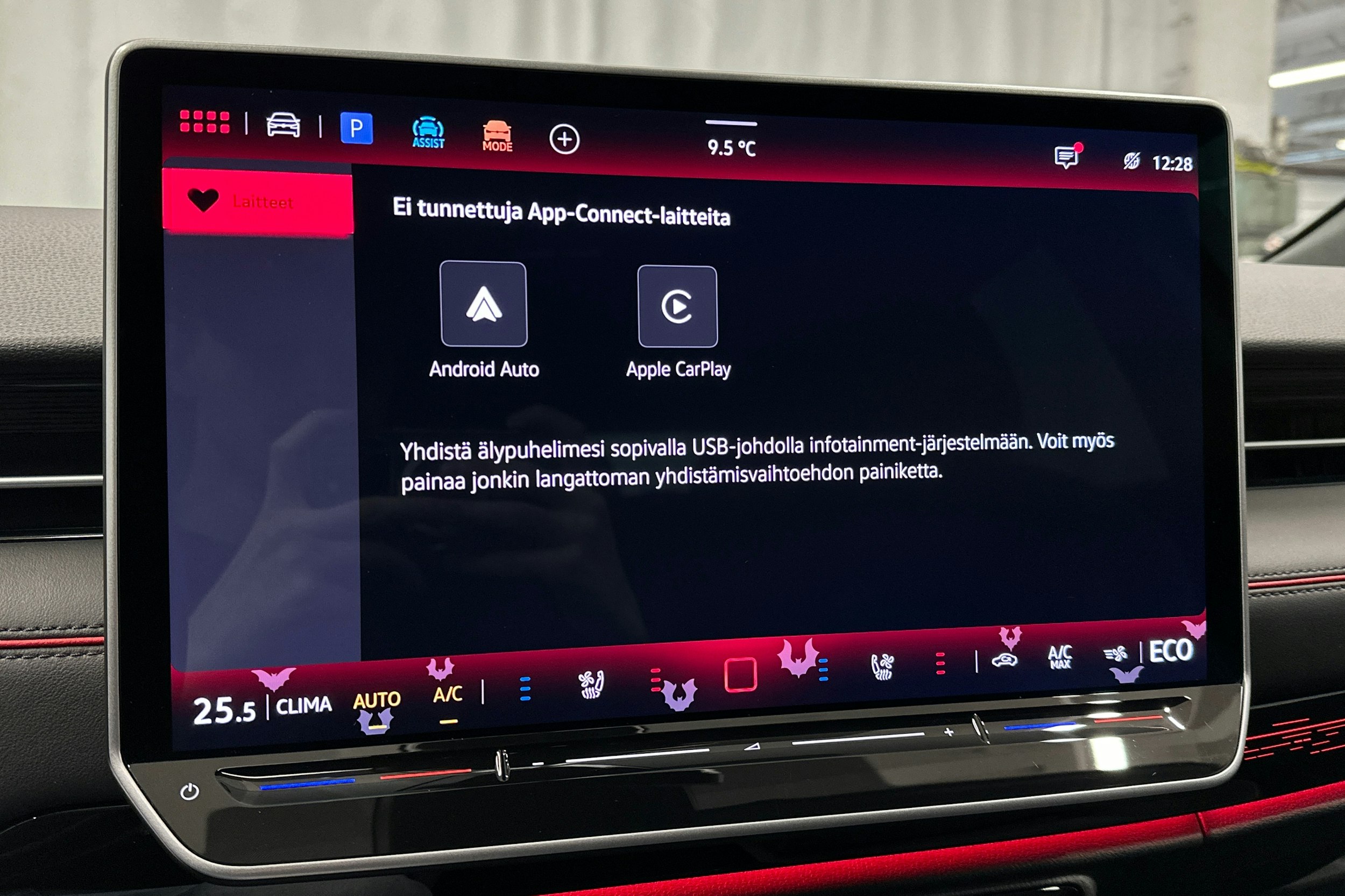 sininen Volkswagen ID.7 2025 kuva 27.