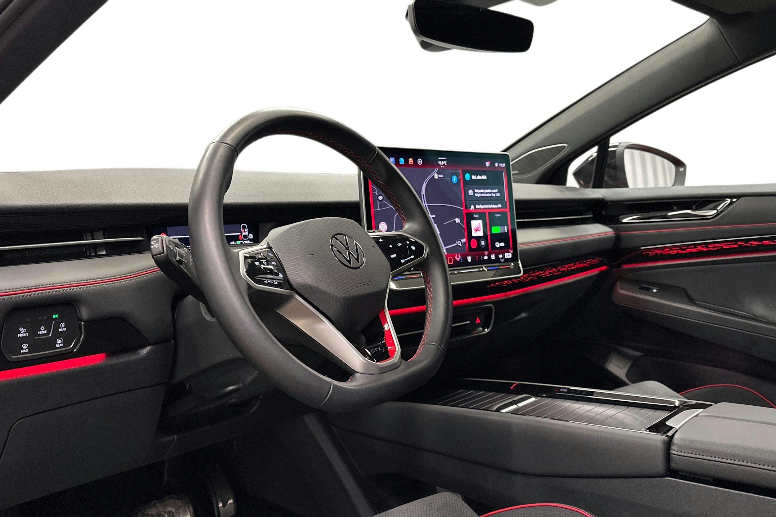 punainen Volkswagen ID.7 2025 kuva 6.