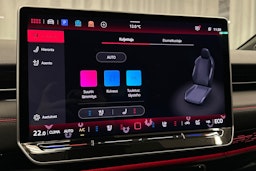 punainen Volkswagen ID.7 2025 kuva 31.