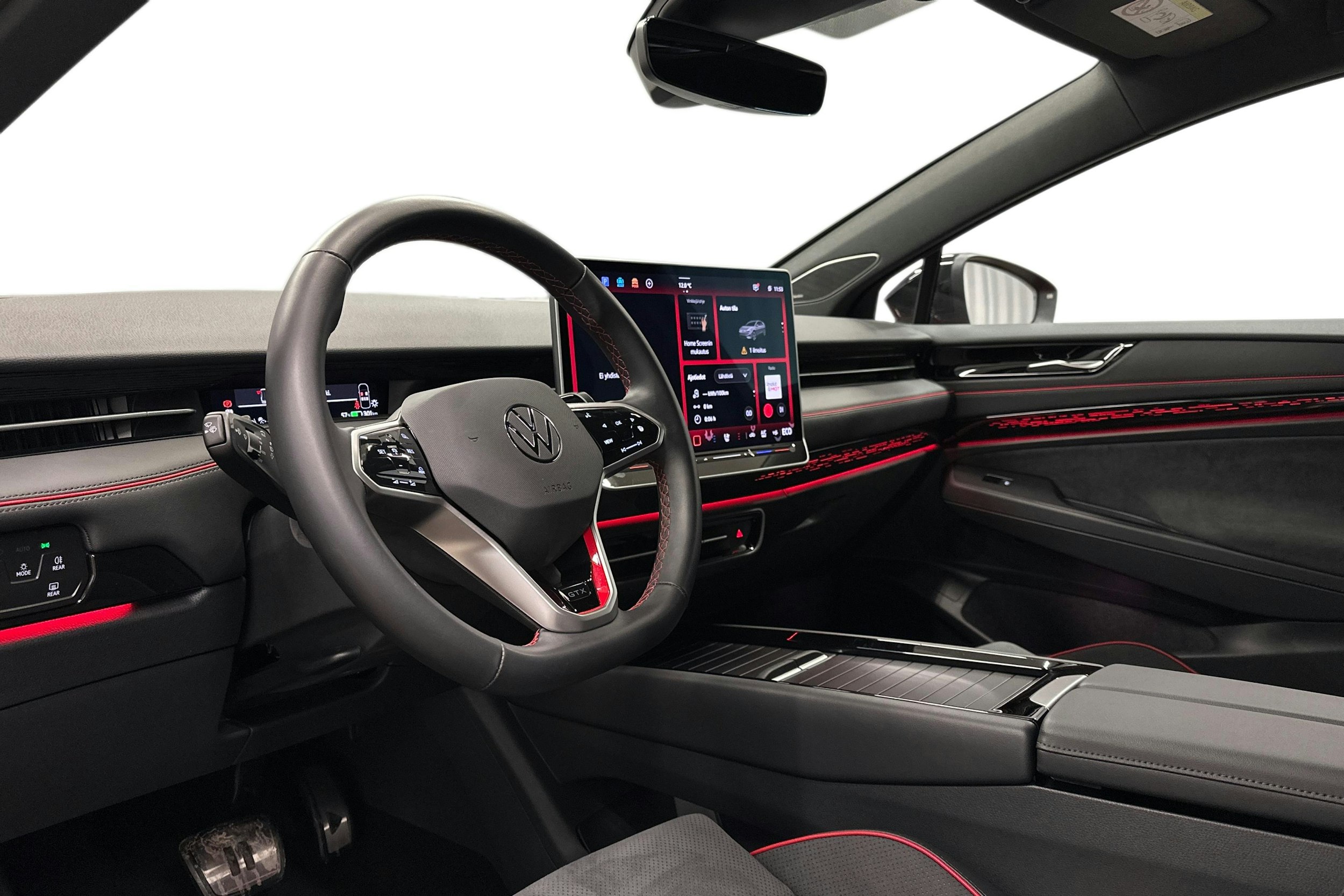 punainen Volkswagen ID.7 2025 kuva 7.