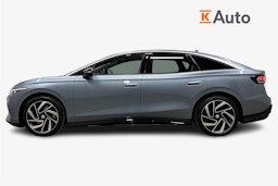 sininen Volkswagen ID.7 2025 kuva 5.