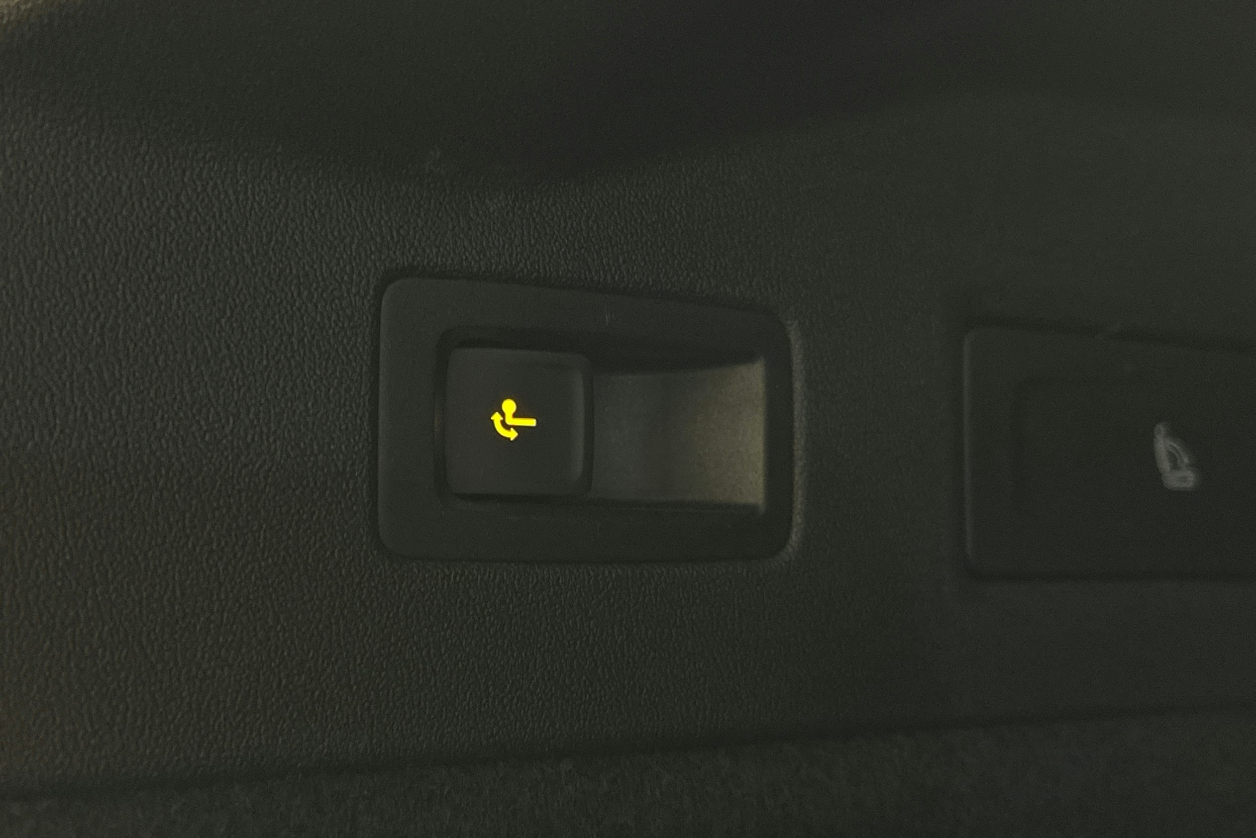 sininen Volkswagen ID.7 2025 kuva 13.