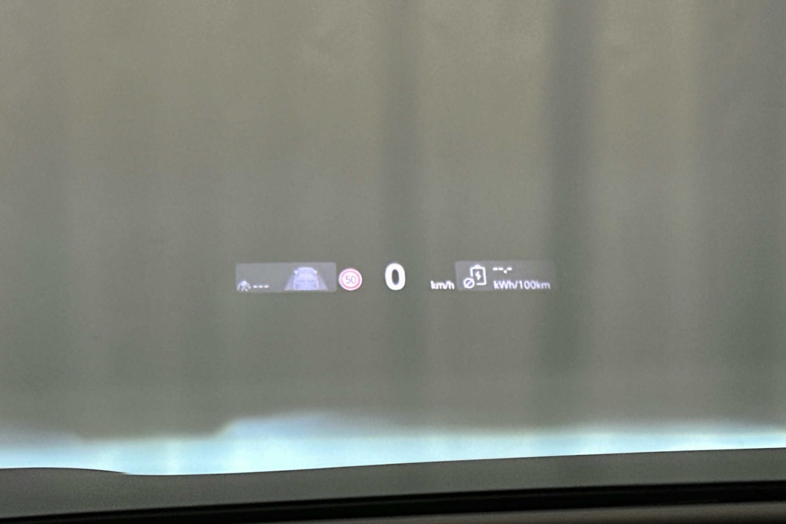 sininen Volkswagen ID.7 2025 kuva 23.