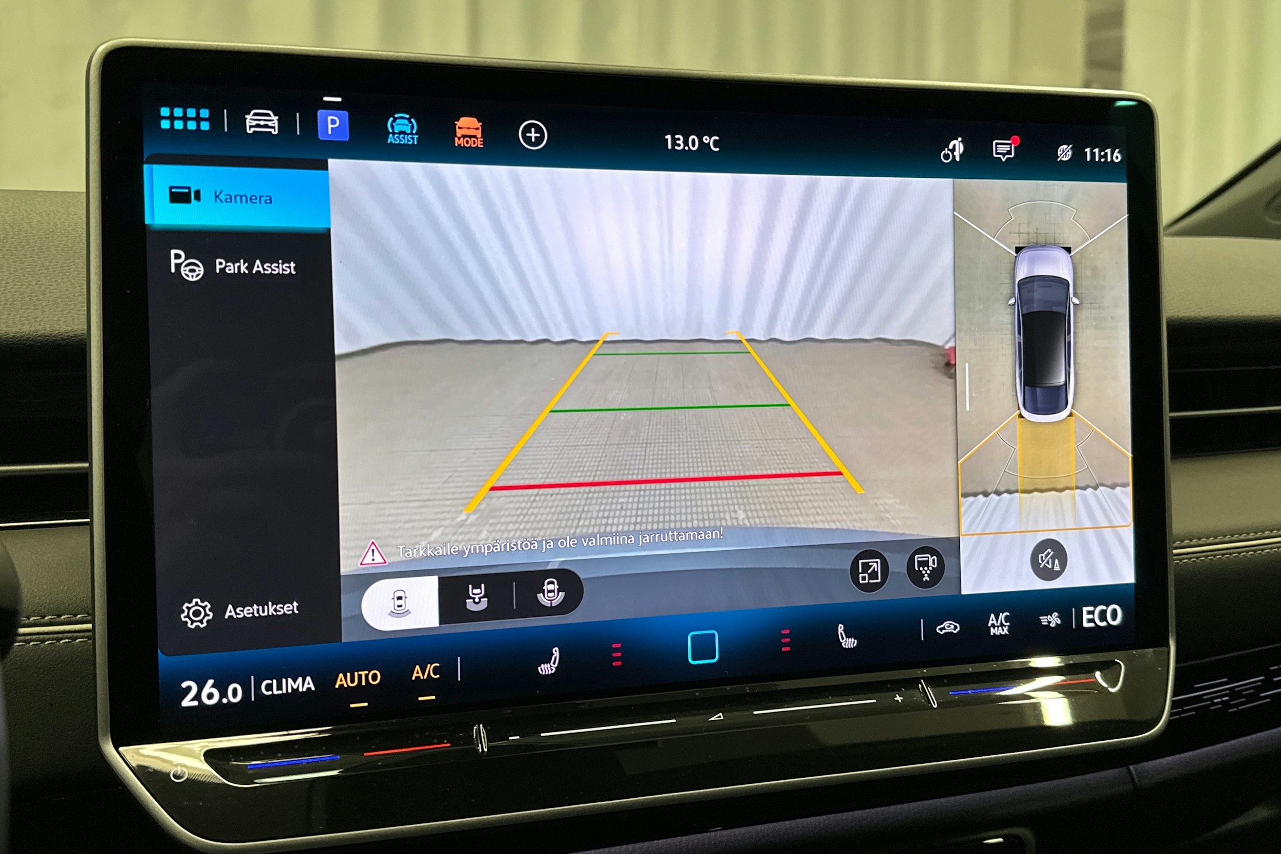 sininen Volkswagen ID.7 2025 kuva 32.