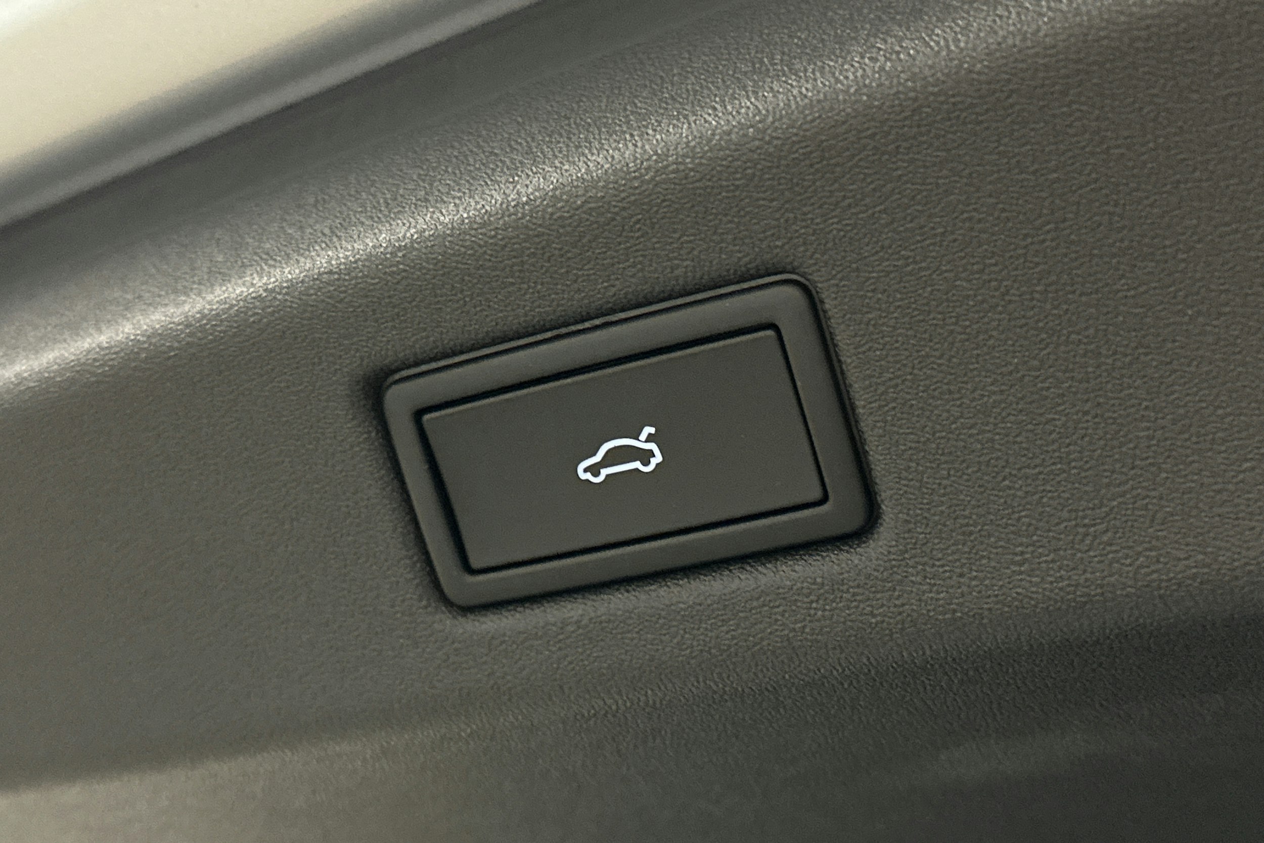 harmaa Volkswagen ID.7 2025 kuva 15.