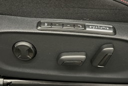 harmaa Volkswagen ID.7 2025 kuva 19.