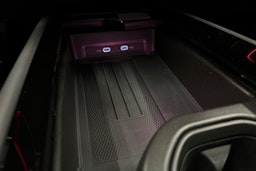 harmaa Volkswagen ID.7 2025 kuva 36.