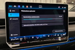 punainen Volkswagen ID.7 2025 kuva 28.