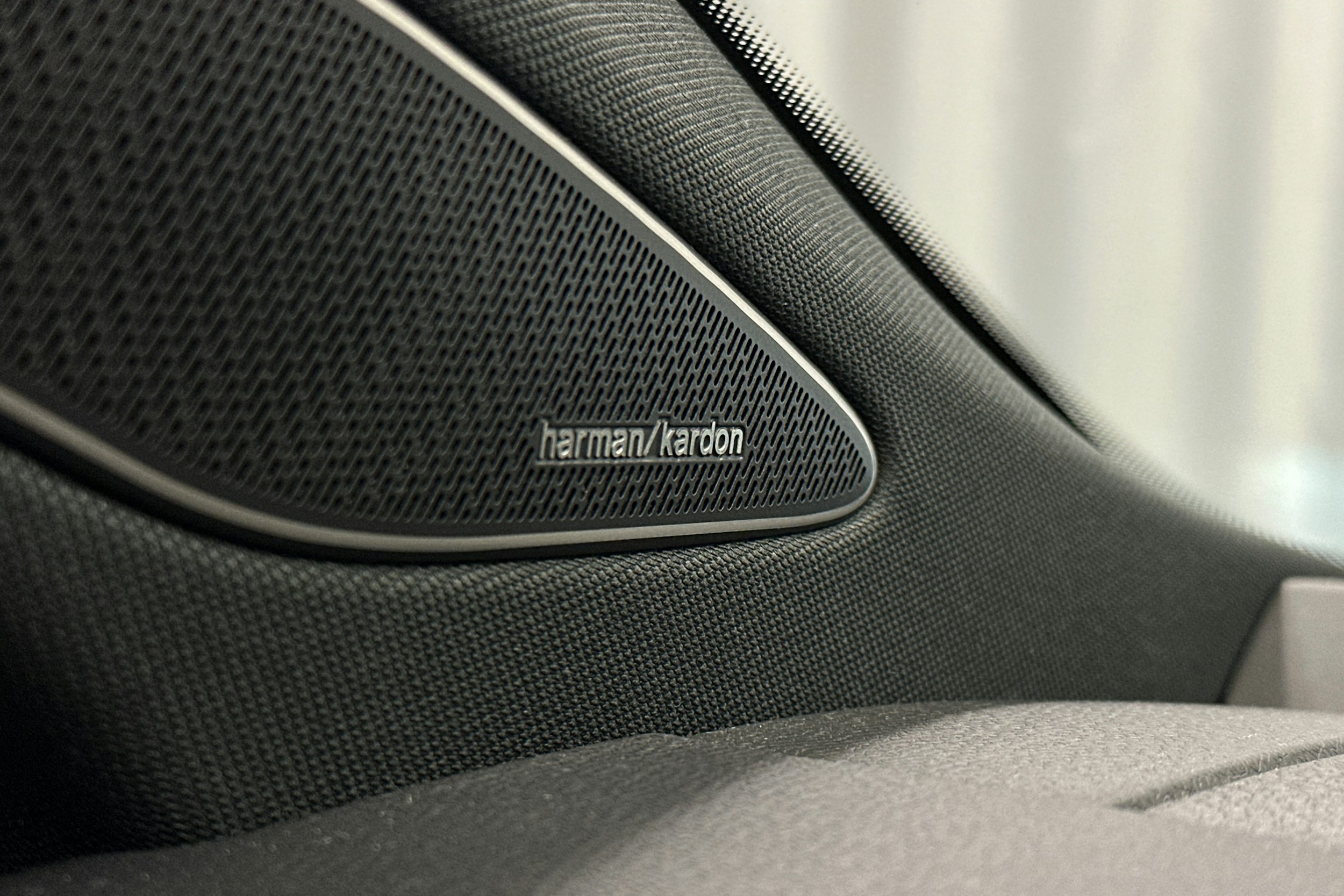 punainen Volkswagen ID.7 2025 kuva 36.