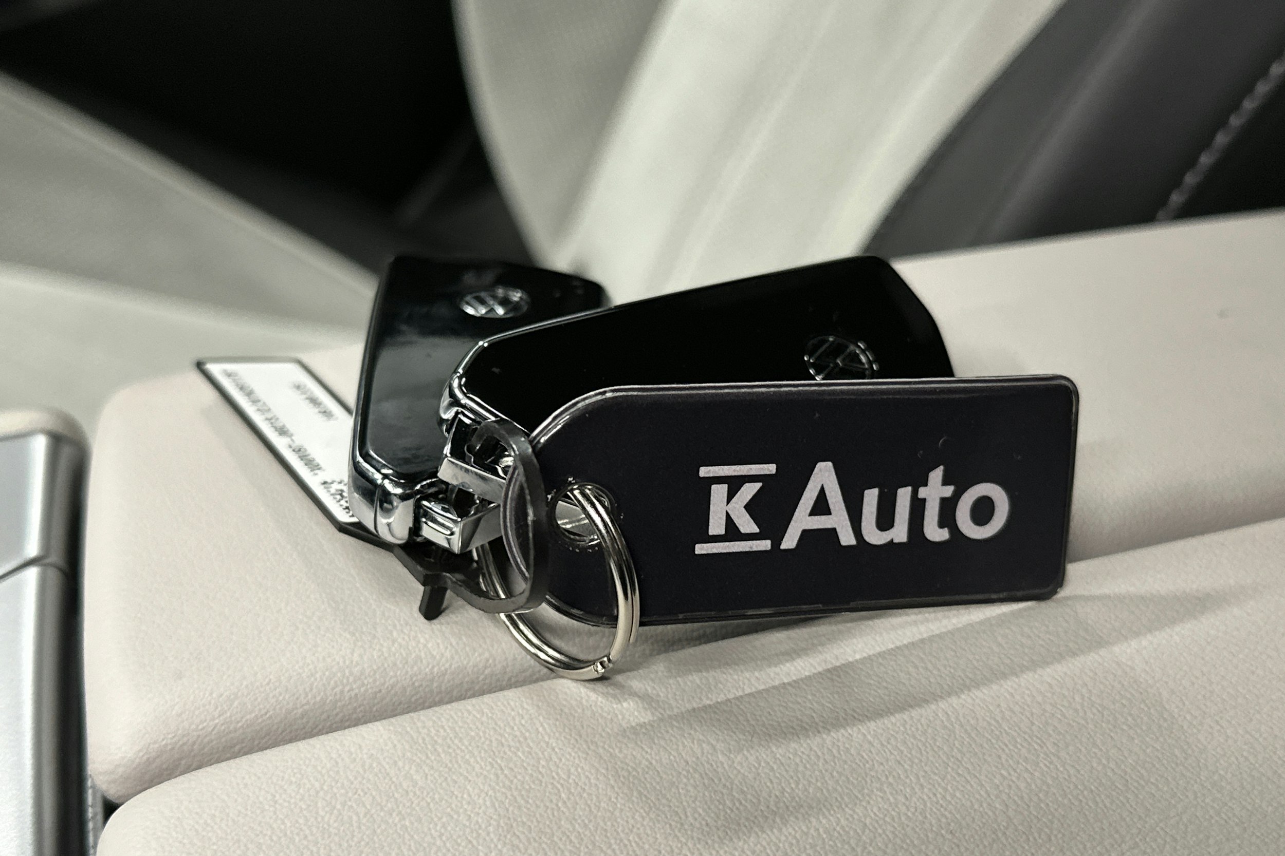 punainen Volkswagen ID.7 2025 kuva 37.