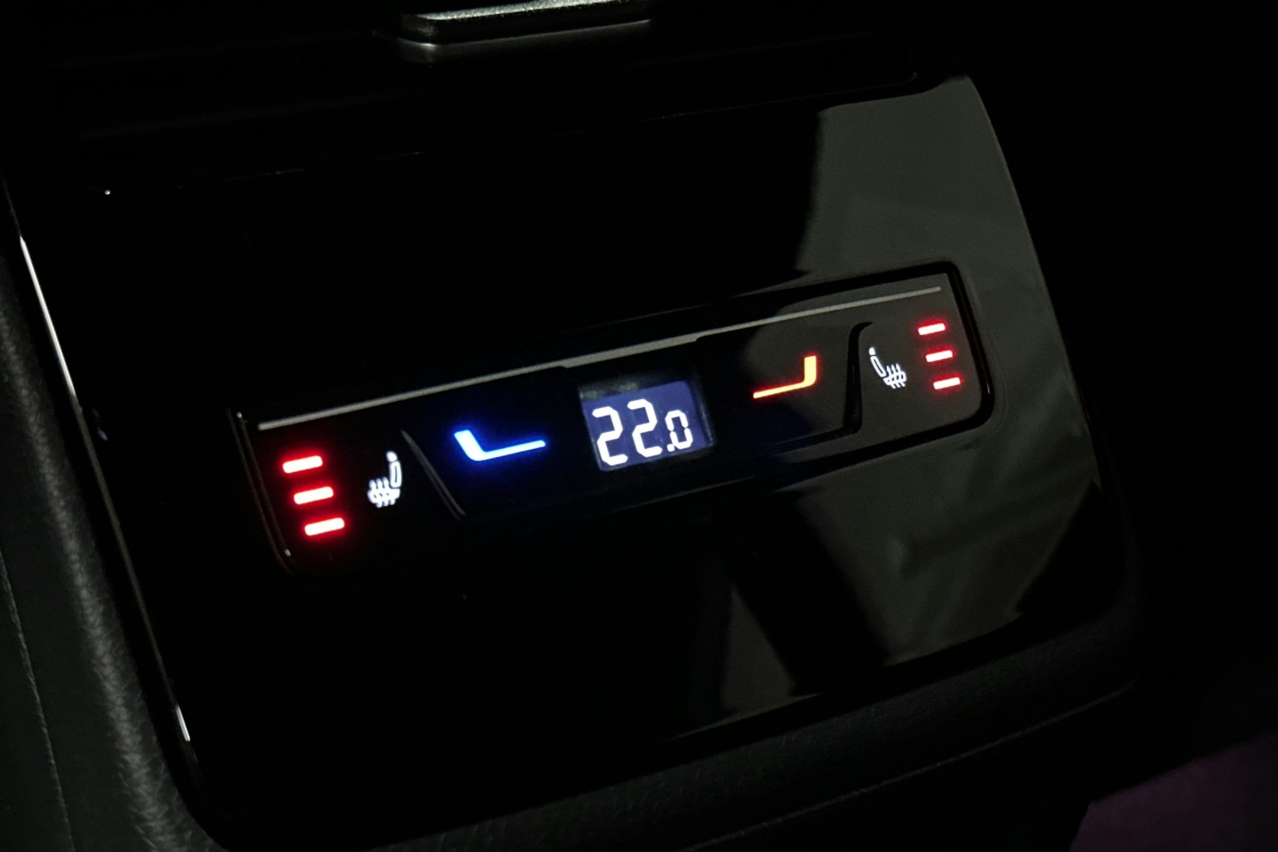 harmaa Volkswagen ID.7 2025 kuva 17.