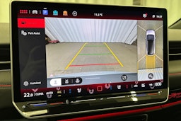 harmaa Volkswagen ID.7 2025 kuva 36.