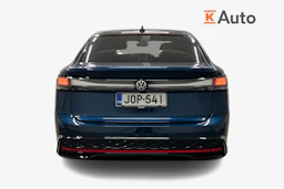 sininen Volkswagen ID.7 2025 kuva 4.