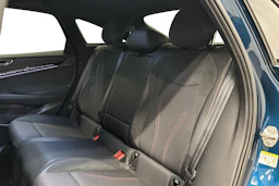 sininen Volkswagen ID.7 2025 kuva 11.