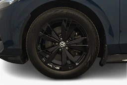 sininen Volkswagen ID.7 2025 kuva 12.