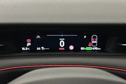 punainen Volkswagen ID.7 2025 kuva 17.
