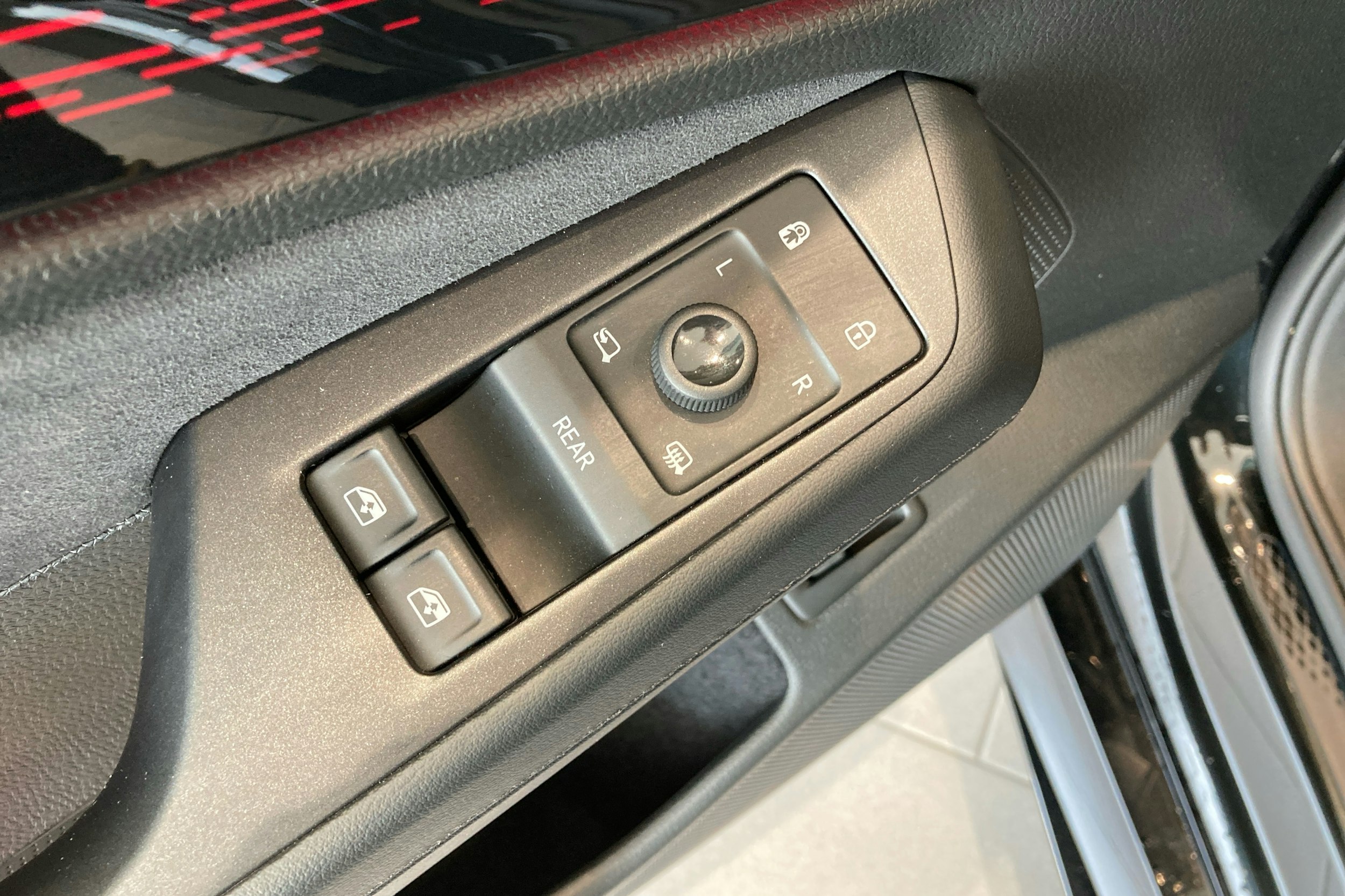 musta Volkswagen ID.7 2025 kuva 13.