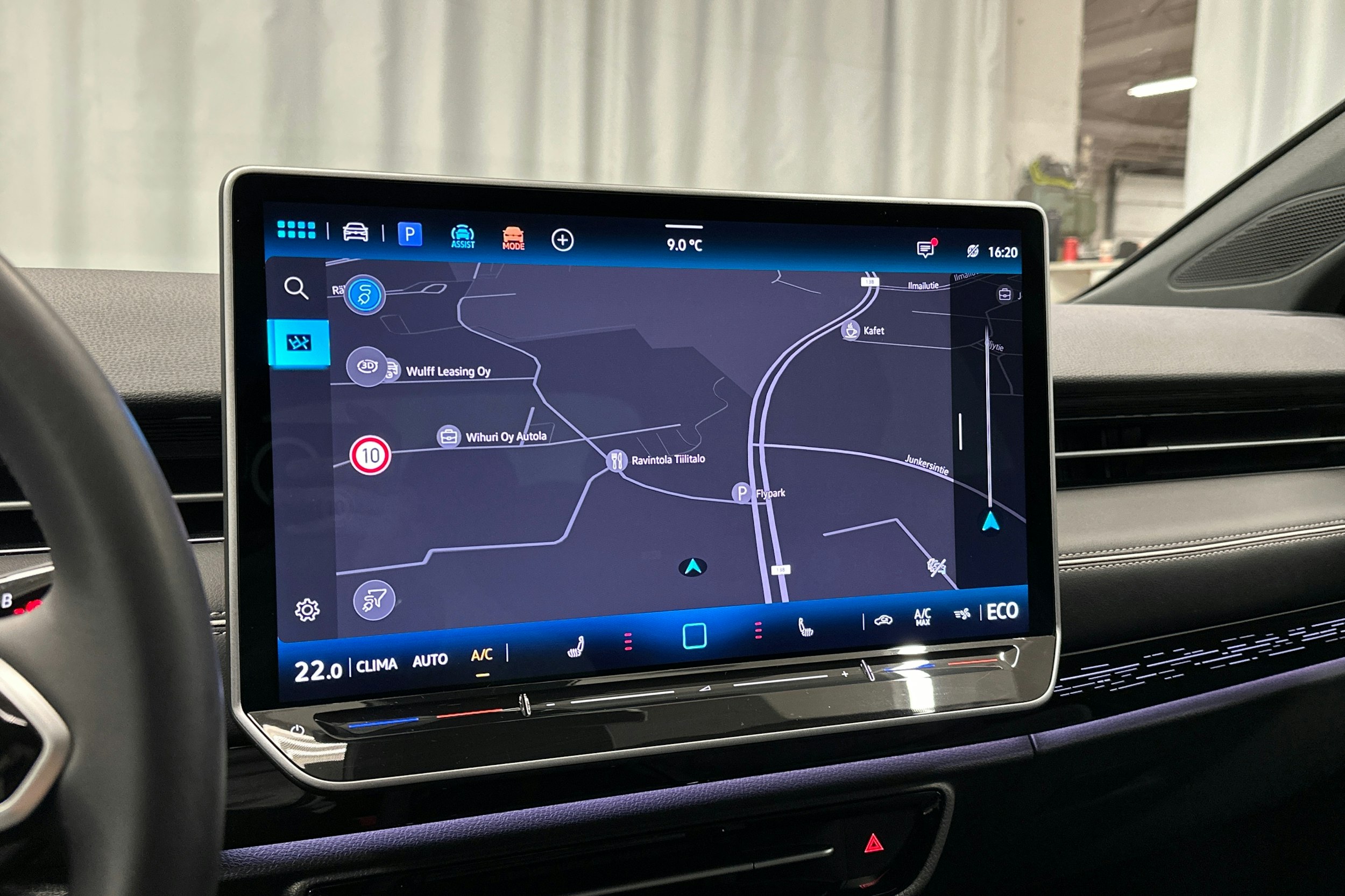 valkoinen Volkswagen ID.7 2025 kuva 27.